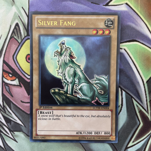 LCYW-EN004 Silver Fang Ultra Rare 1st Edition Near Mint Yugioh Card