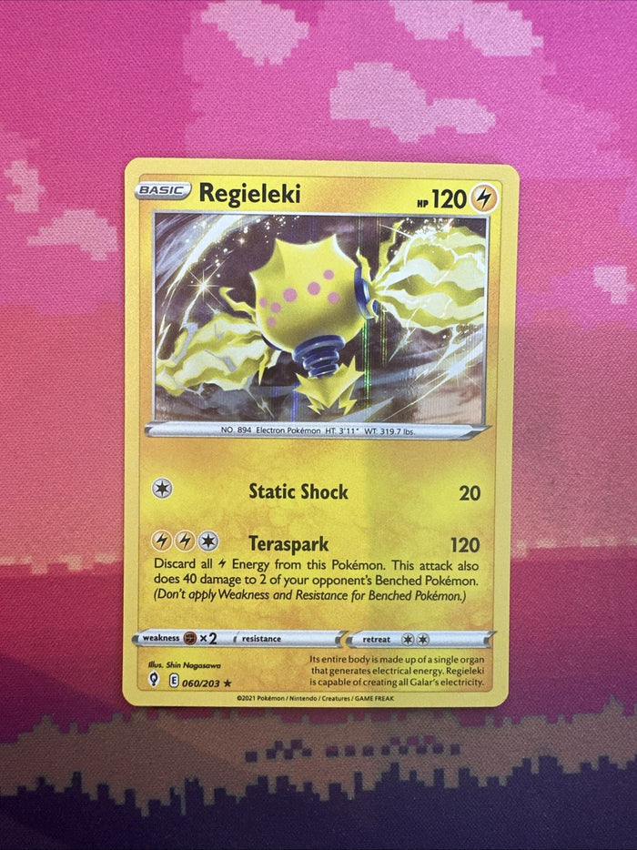 Pokemon Card Regieleki Evolving Skies Holo Rare 060/203 NM