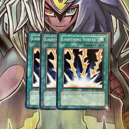 SD8-EN026 x3 Lightning Vortex Common Excellent Condition Yugioh