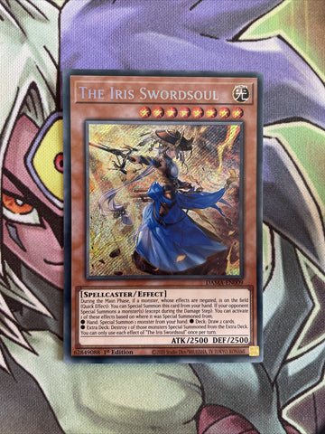 DAMA-EN009 The Iris Swordsoul Secret Rare 1st Edition NM Yugioh Card