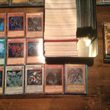 Yugioh 200 Cards Bundle 20 Rare 20 Holos + 1 BLUE-EYES WHITE DRAGON Collection