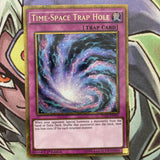 PGL3-EN039 Time-Space Trap Hole Gold Rare 1st Edition NM Yugioh