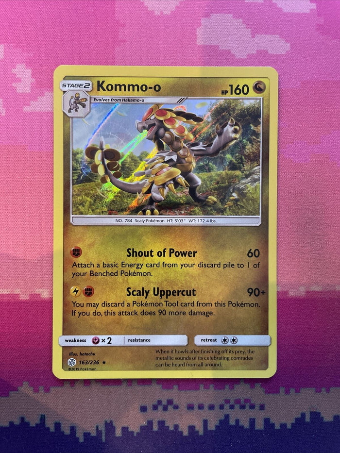 Pokemon Card Kommo-o Cosmic Eclipse Holo Rare 163/236 Near Mint
