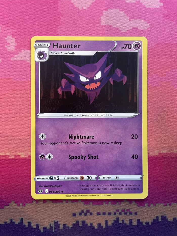 Pokemon Card Haunter Sword & Shield 084/202 Near Mint