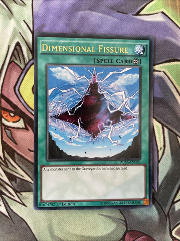 DUSA-EN060 Dimensional Fissure Ultra Rare 1st Edition NM Yugioh Card