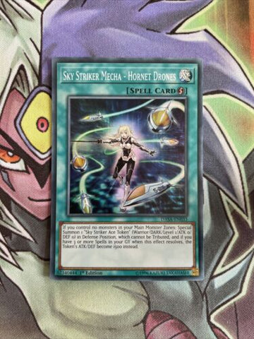 DASA-EN033 Sky Striker Mecha - Hornet Drones Super 1st Edition NM Yugioh Card